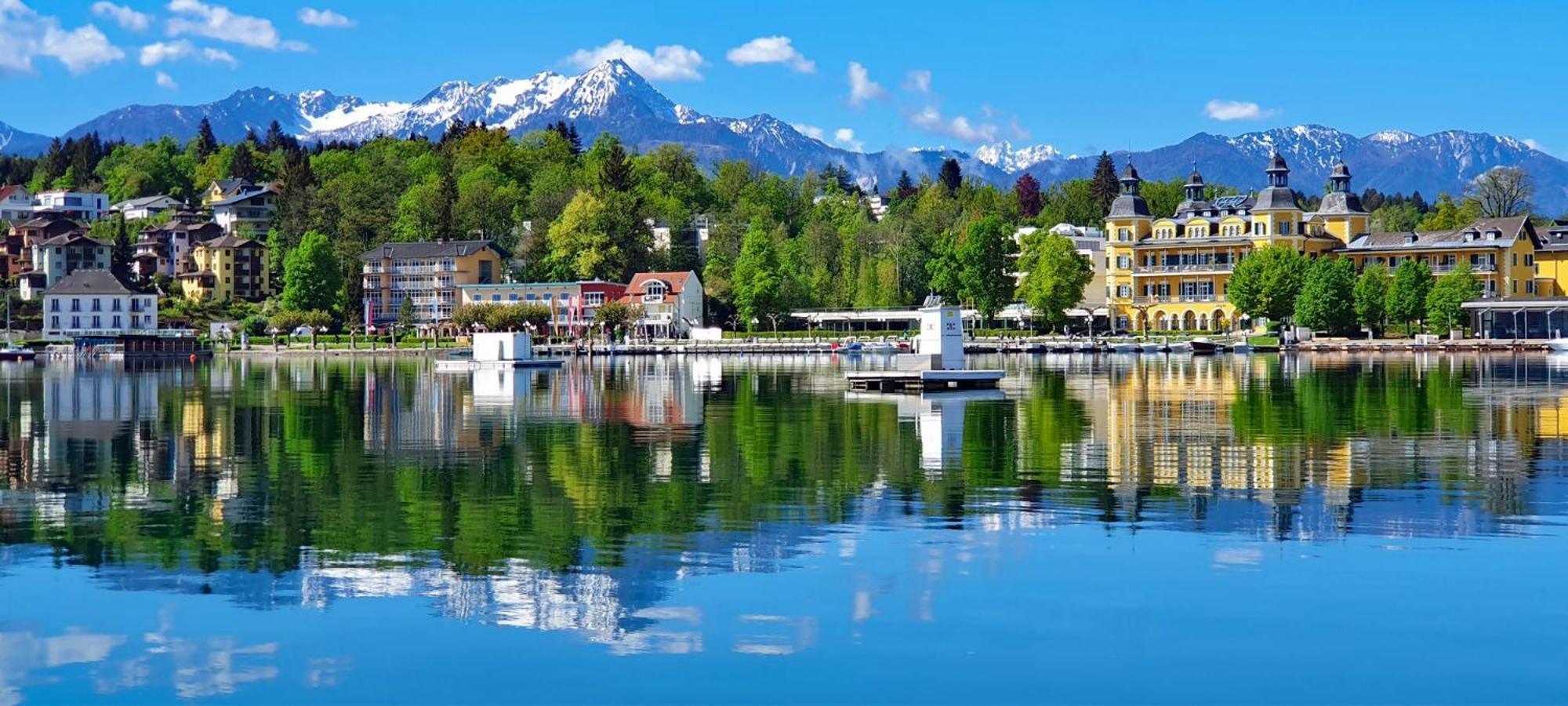 Barry Memle Directly At The Lake Velden am Woerthersee Exterior photo