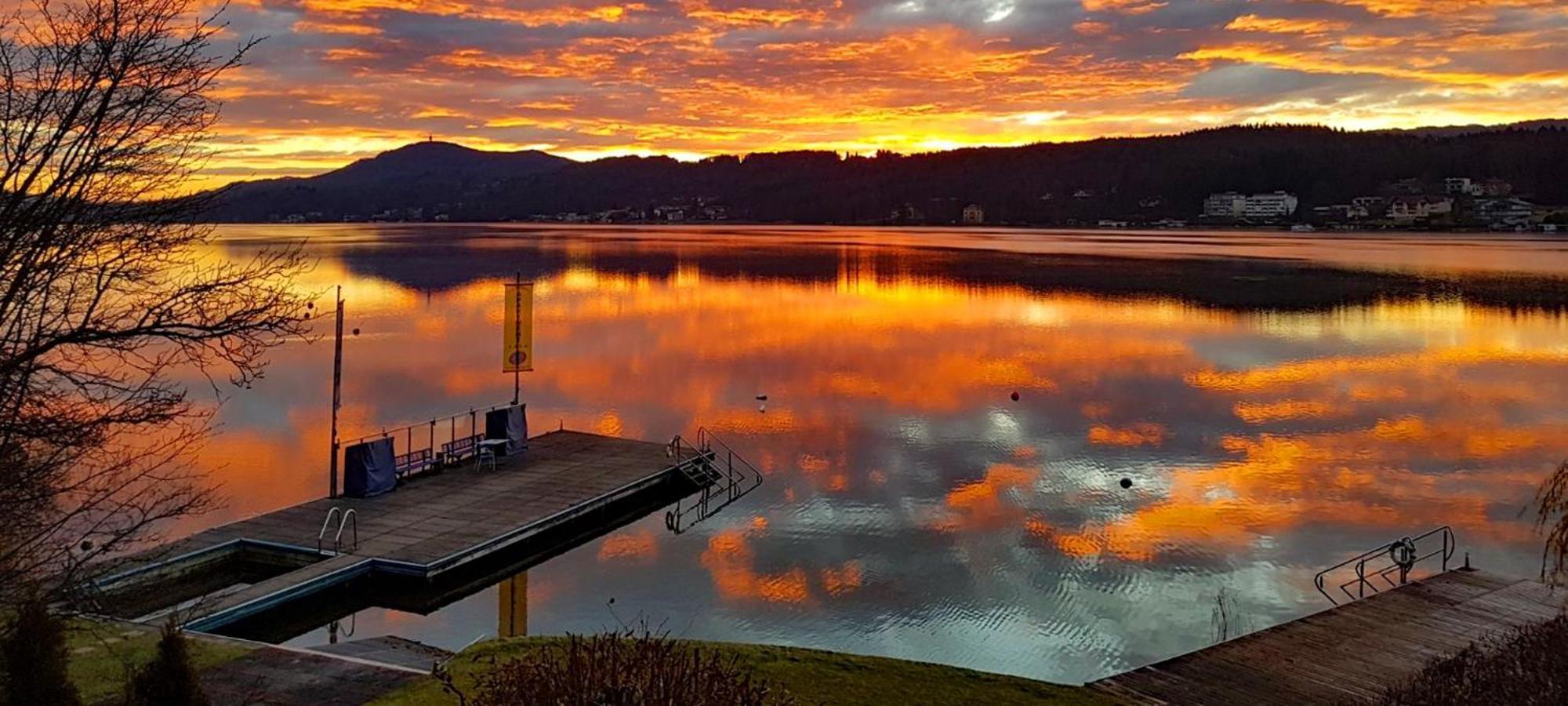 Barry Memle Directly At The Lake Velden am Woerthersee Exterior photo